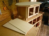 水槽台製作中